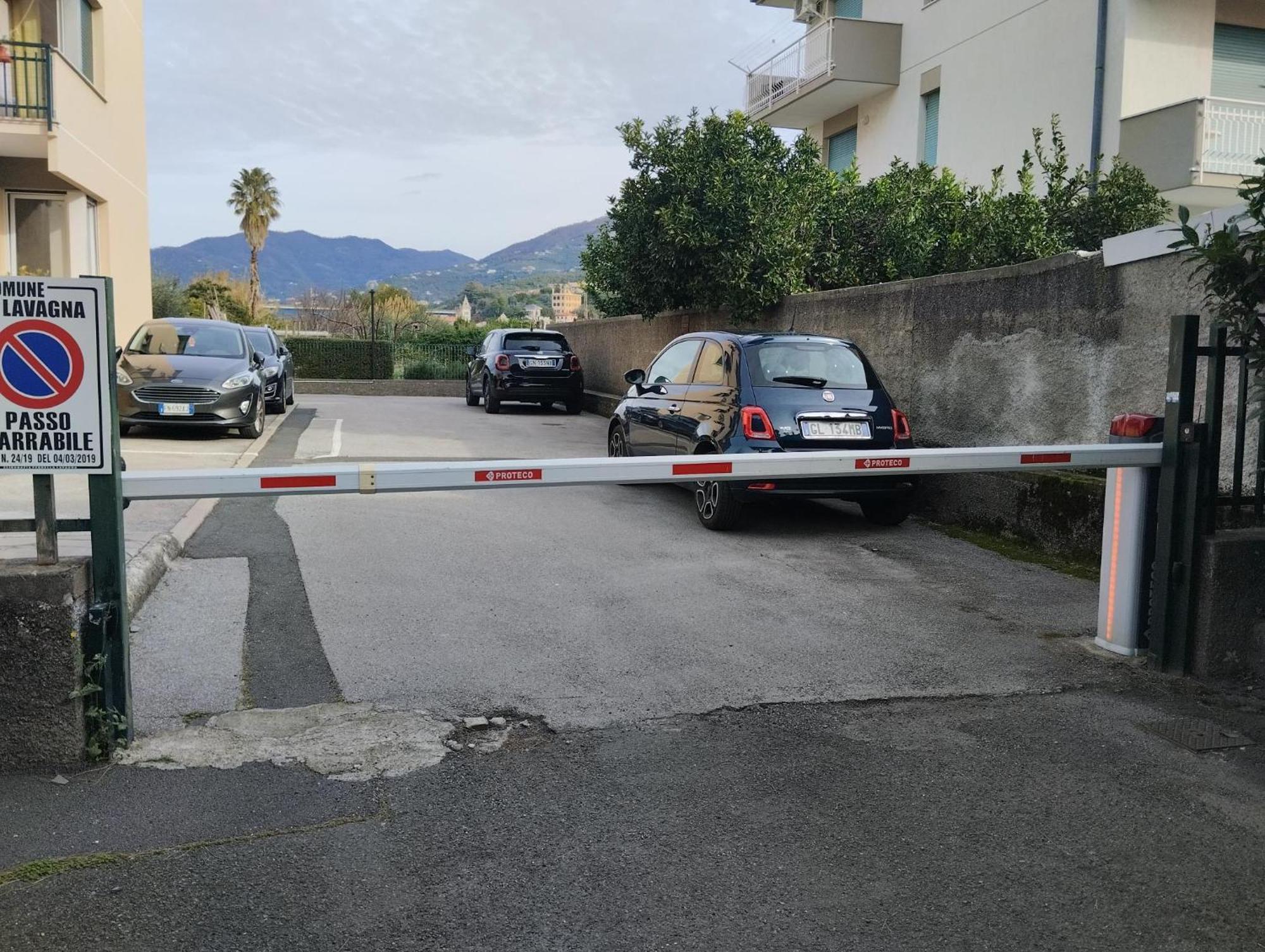 Appartamento Con Posto Auto Lavagna Exterior foto